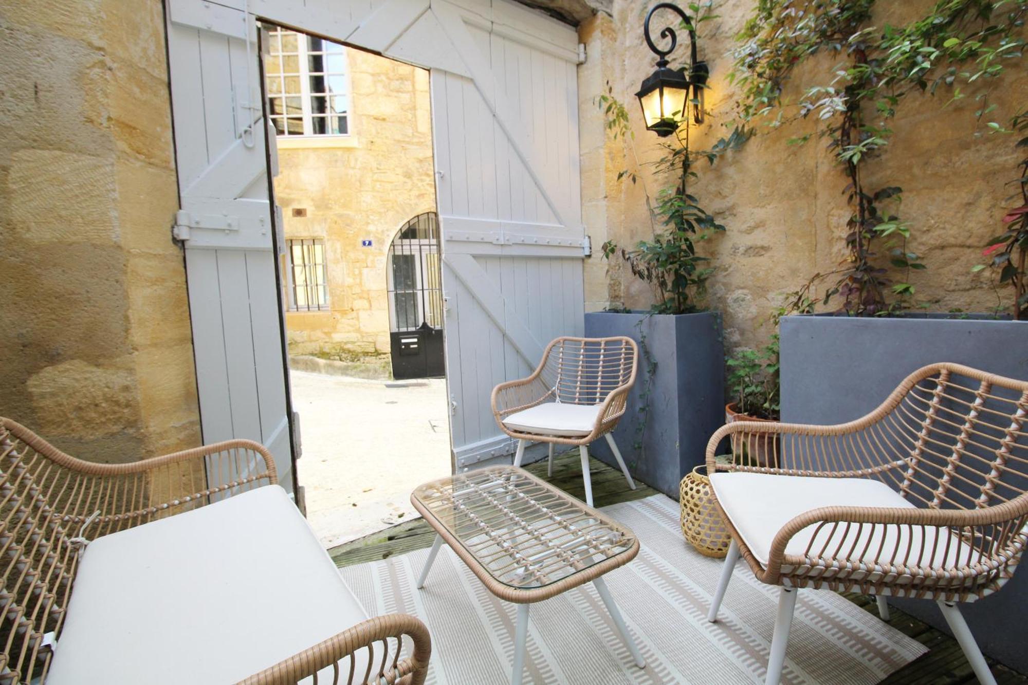 Stay In Sarlat - Suite Sarloveze المظهر الخارجي الصورة