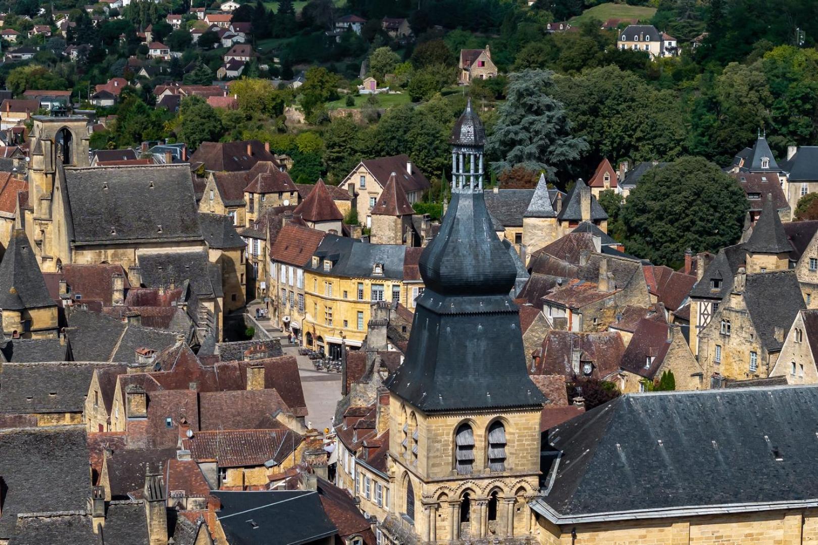 Stay In Sarlat - Suite Sarloveze المظهر الخارجي الصورة